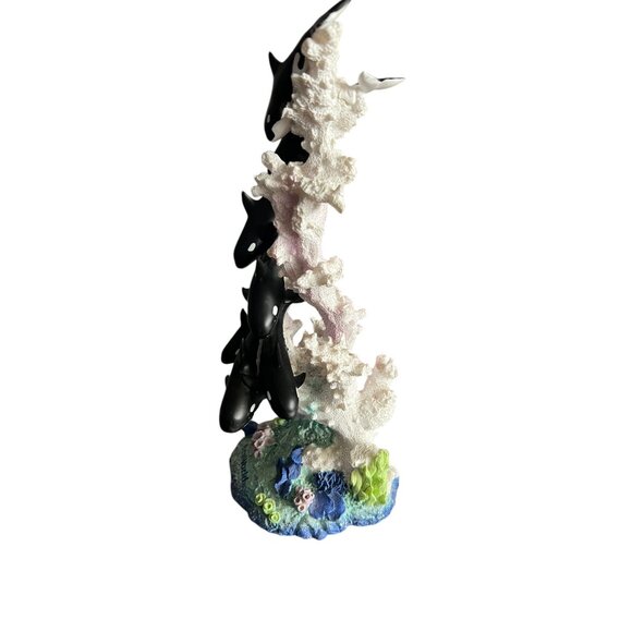 Vintage Seaworld Family Of Orca Whales Shamu On‎ White Coral 10" Ceramic Statue - Picture 4 of 16